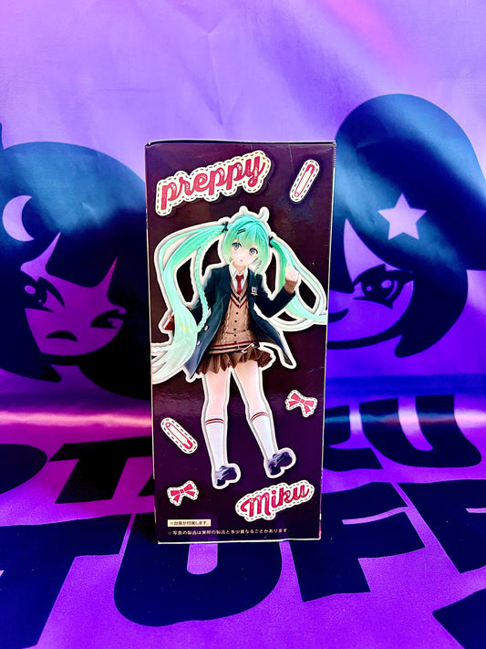 Figurine - Hatsune Miku - Fashion Series - Preppy - 18cm