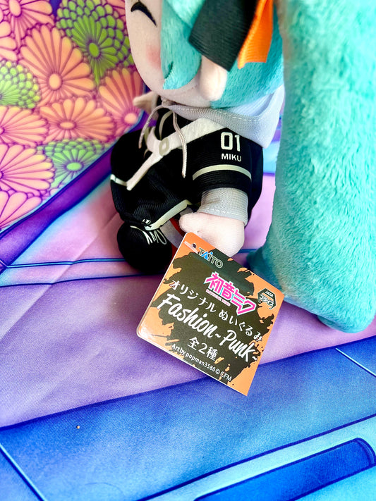 Plush - Hatsune Miku - Fashion Punk Wink - Taito - 19cm - New