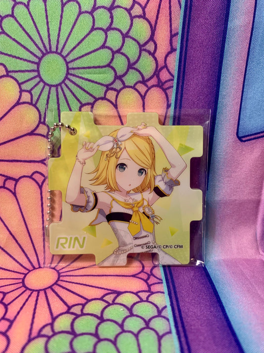 Acrylic key ring / acrylic Keychain Project Sekai Colorful Stage ft. Hatsune Miku - Rin Kagamine - More more Jump - sega
