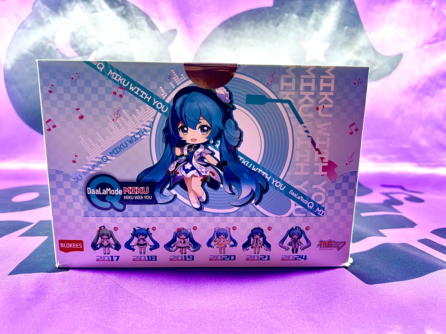 Blokees DaaLaMode Series - Hatsune Miku - Q Series Miku With You - Display de 6 Blind Box - Neuf [En Stock]