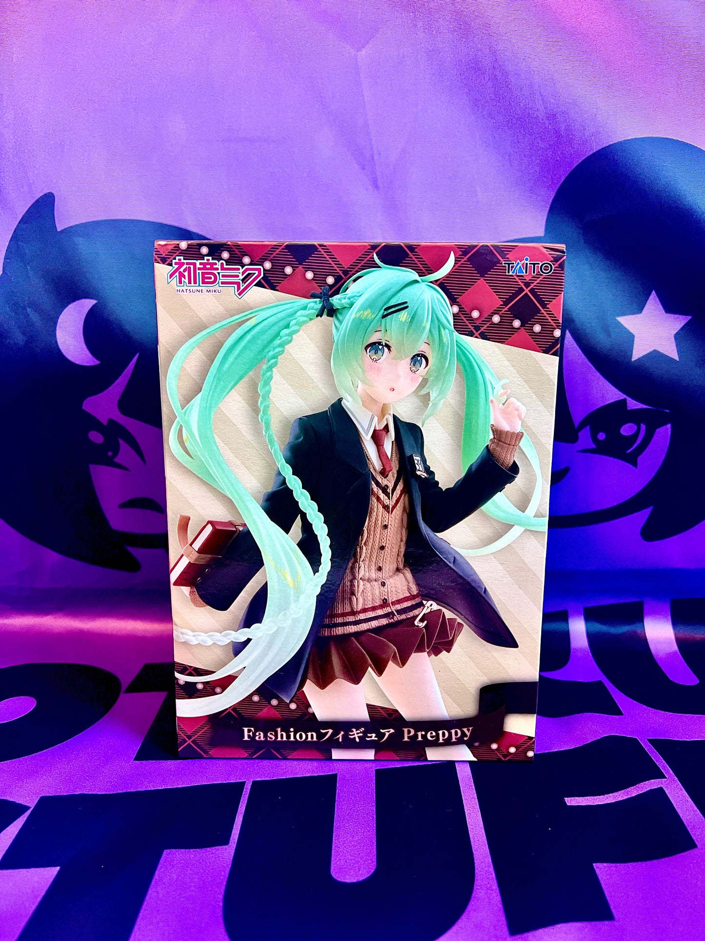 Figurine - Hatsune Miku - Fashion Series - Preppy - 18cm
