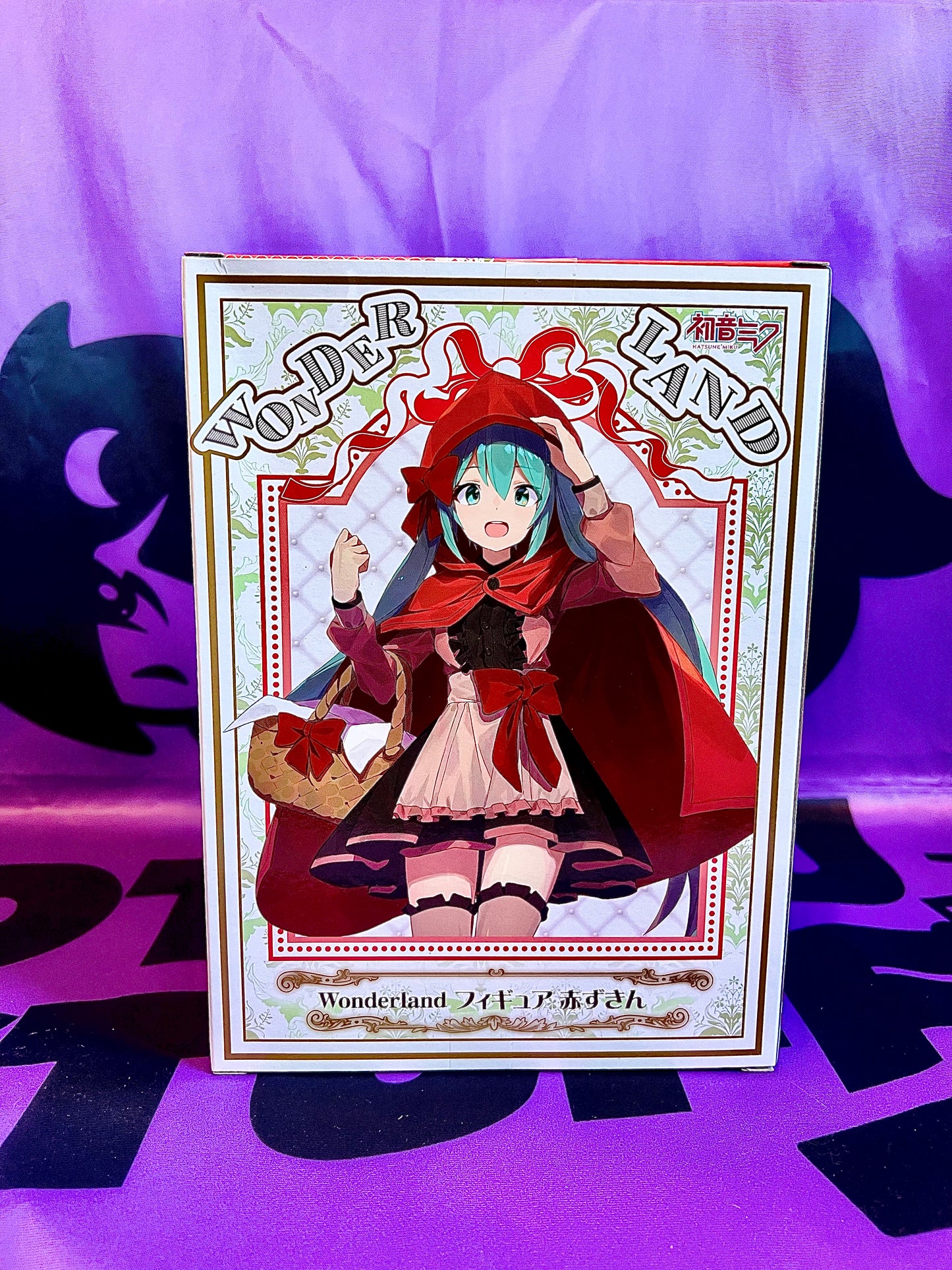 Figurine - Hatsune Miku - Wonderland Series - Red Riding Hood - 18cm