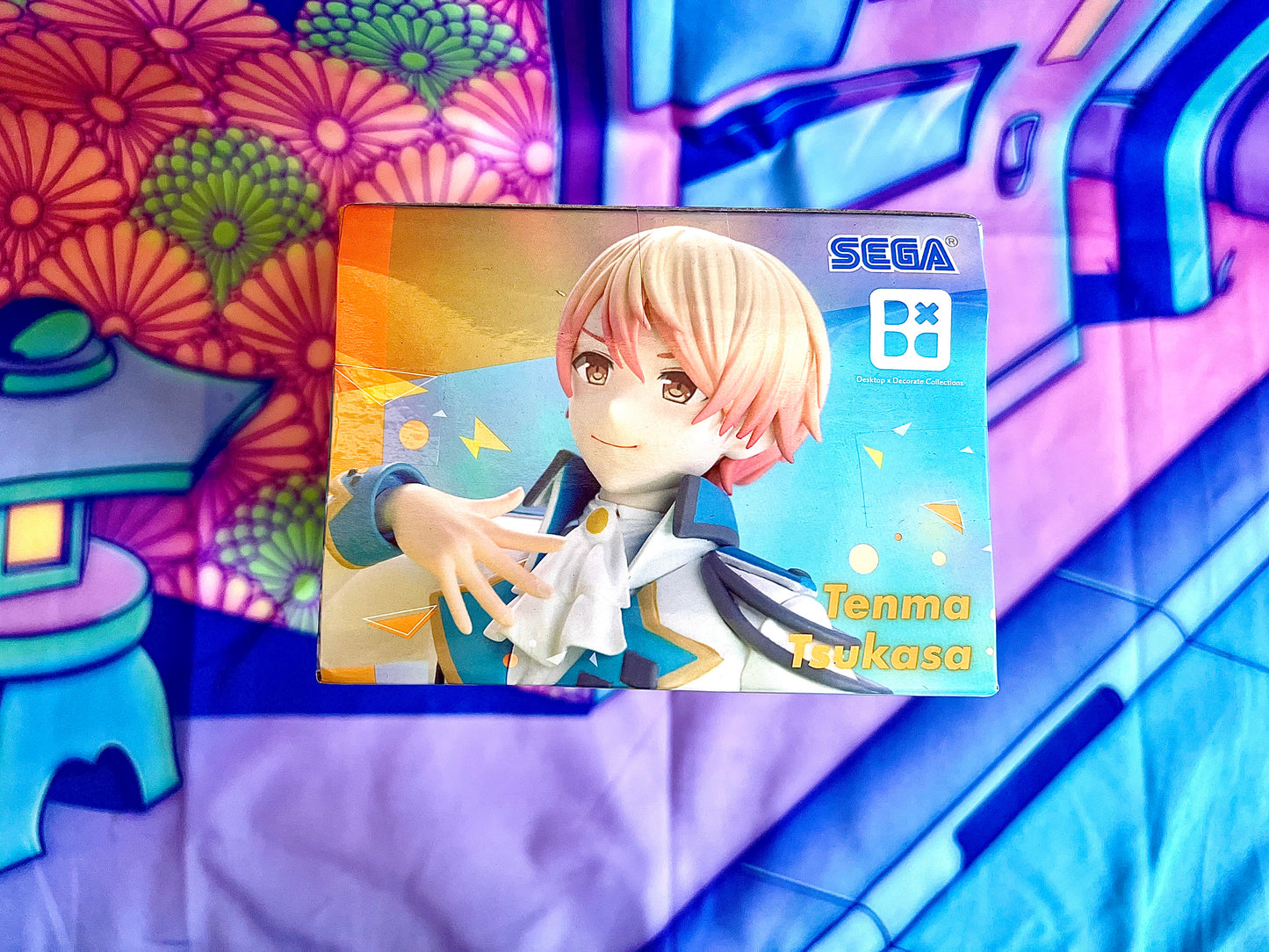 Figure - Tsukasa Tenma - Project Sekai ft. Hatsune Miku - 16cm (damaged box)